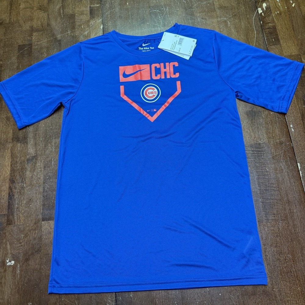 The Nike Tee Youth 18/20 XL Chicago Cubs Baseball MLB Home Plate Dri Fit T-Shirt